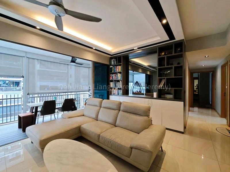 4 Bed Executive Condo for Sale in  The Vales - Image 2