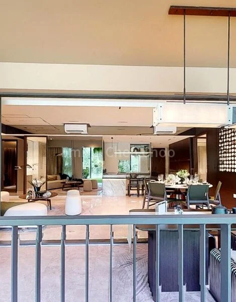 5 Bed Executive Condo for Sale in  Altura - Image 1