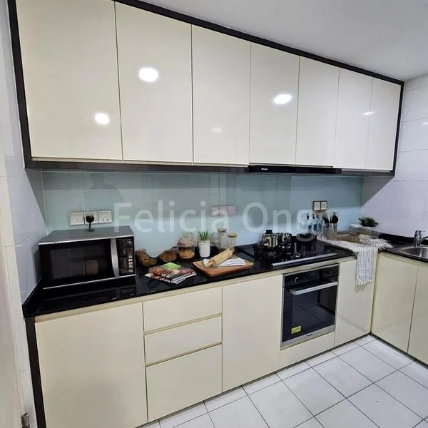 3 Bed Condo for Sale in  Watermark Robertson Quay - Image 4