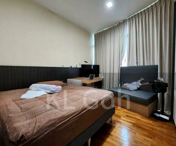 6 Bed Semi-Detached House (Landed) for Sale in  Grosvenor View - Image 1