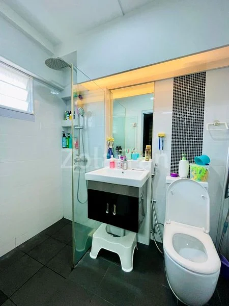 5 Room (5I) HDB for Sale in 173 Hougang Avenue 1 - Image 9