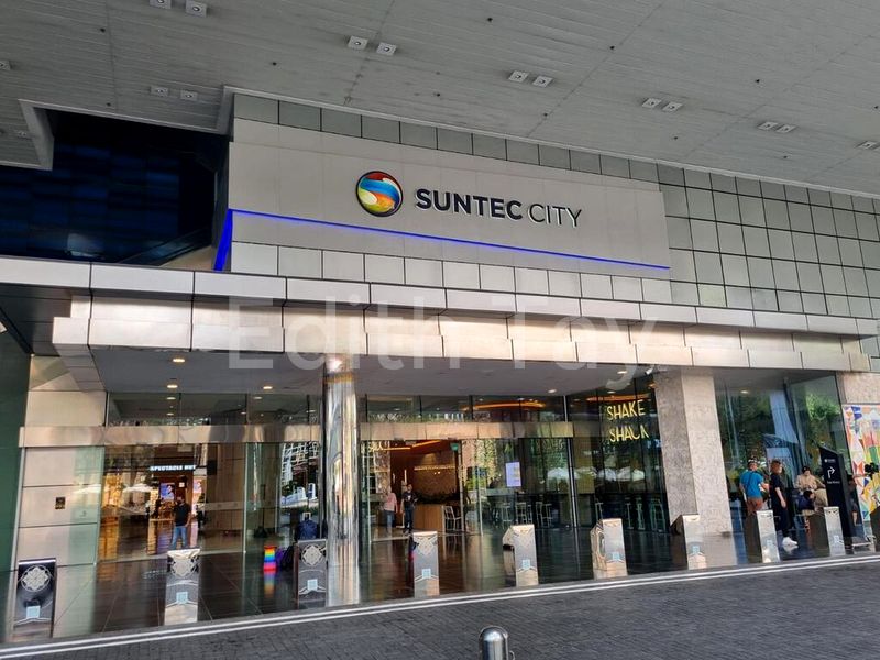 Office for Rent: Lobby Frontage, Suntec Office; Good View! - Image 2