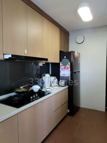 5 Room (5I) HDB for Rent in 18 Dover Crescent - Image 8