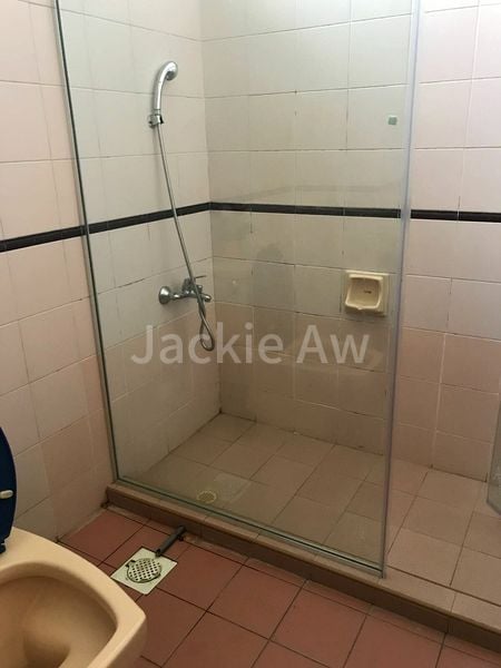 Room (Condo) for Rent in Avon Park - Image 10