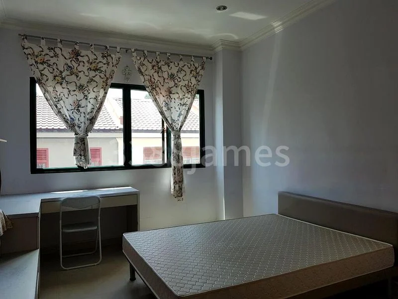 Common Room (Condo) for Rent in Eng Hoon Mansions - Image 1