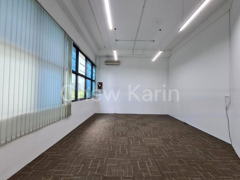 Factory / Workshop (B2) for Rent: Toh Guan Centre - Image 2