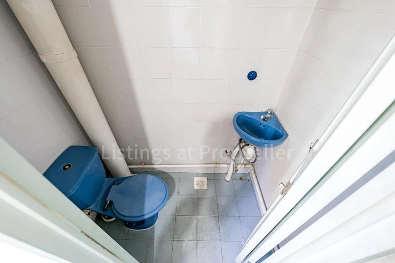 3 Room (3STD) HDB for Sale in 84 Commonwealth Close - Image 11
