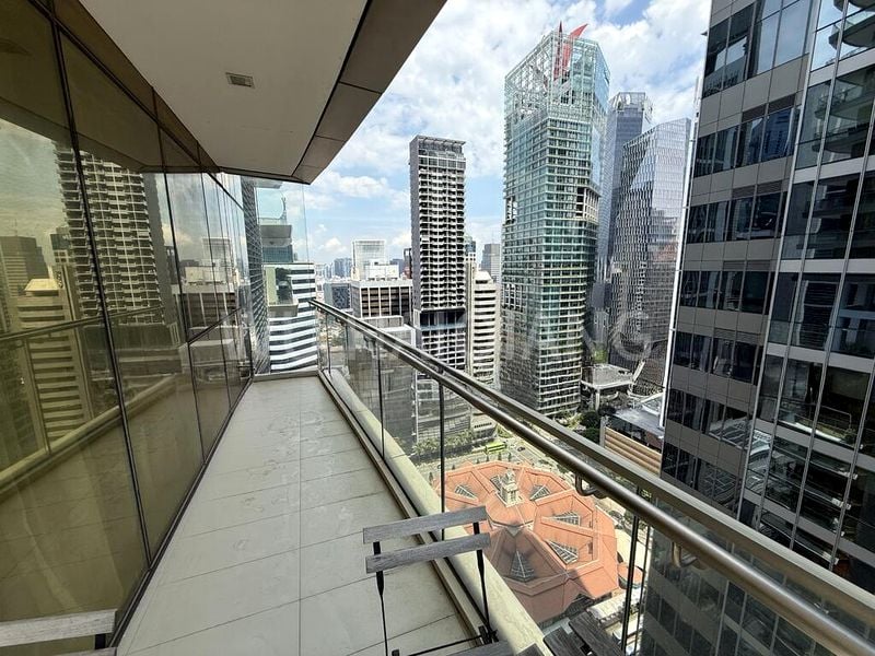 3 Bed Condo for Rent in  One Shenton - Image 11