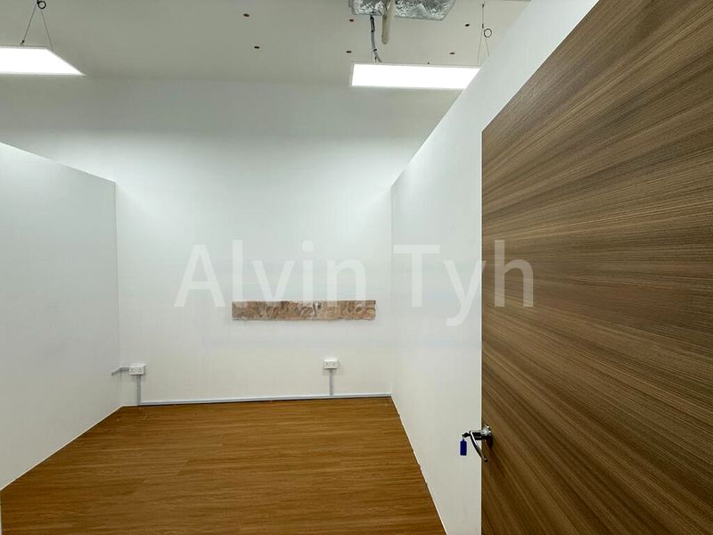Office for Rent: Woods Square - Image 4