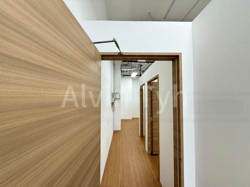 Office for Rent: Woods Square - Image 2