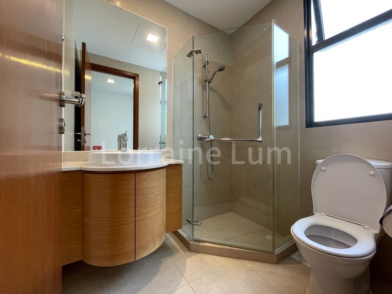 4+1 Bed Semi-Detached House (Landed) for Rent in Bukit Villas - Image 9
