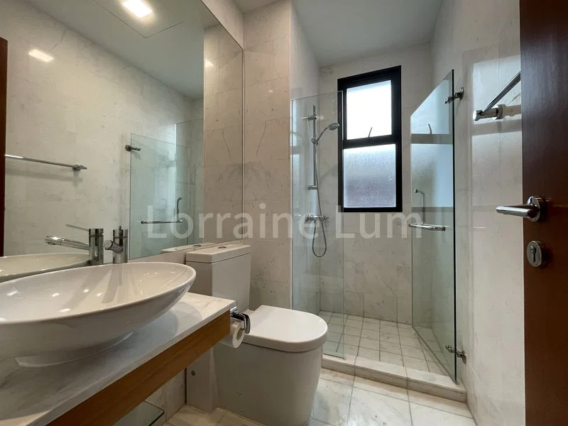 4+1 Bed Semi-Detached House (Landed) for Rent in Bukit Villas - Image 3