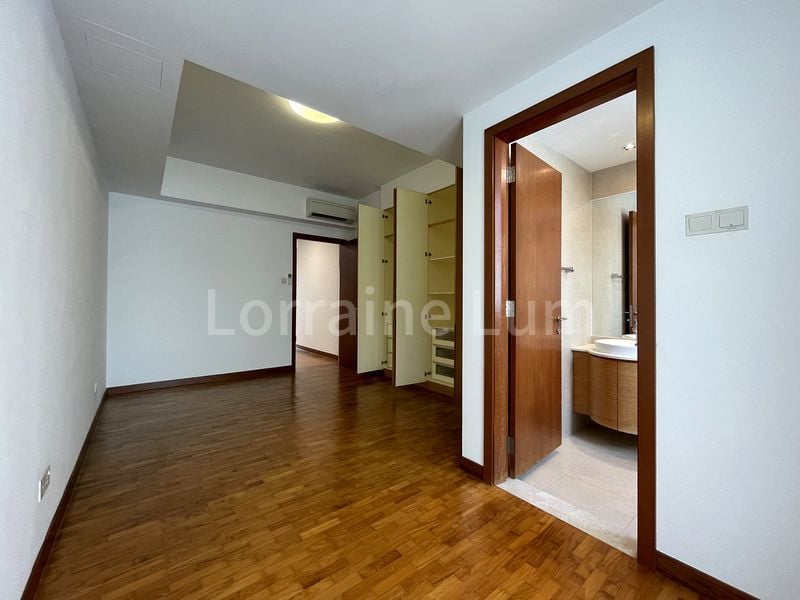4+1 Bed Semi-Detached House (Landed) for Rent in Bukit Villas - Image 6