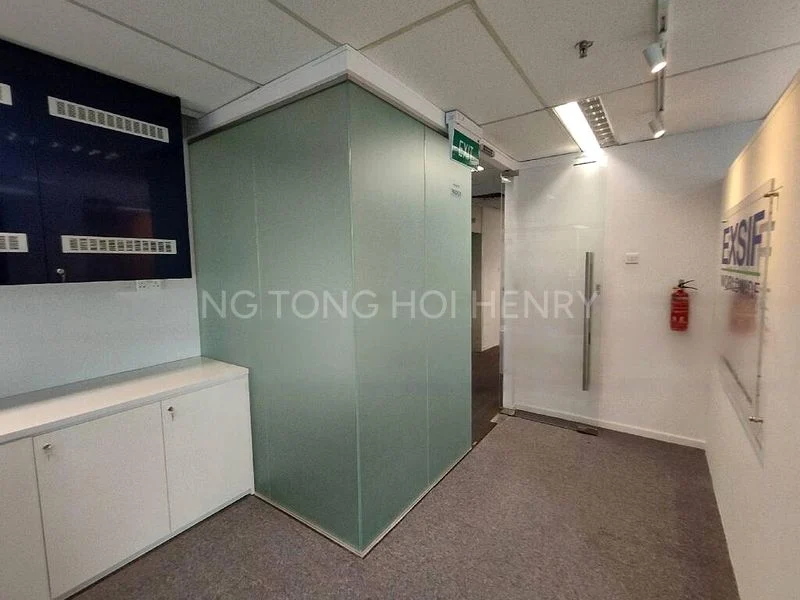 Office for Rent: Royal Building (formerly One Philip St) - Image 2