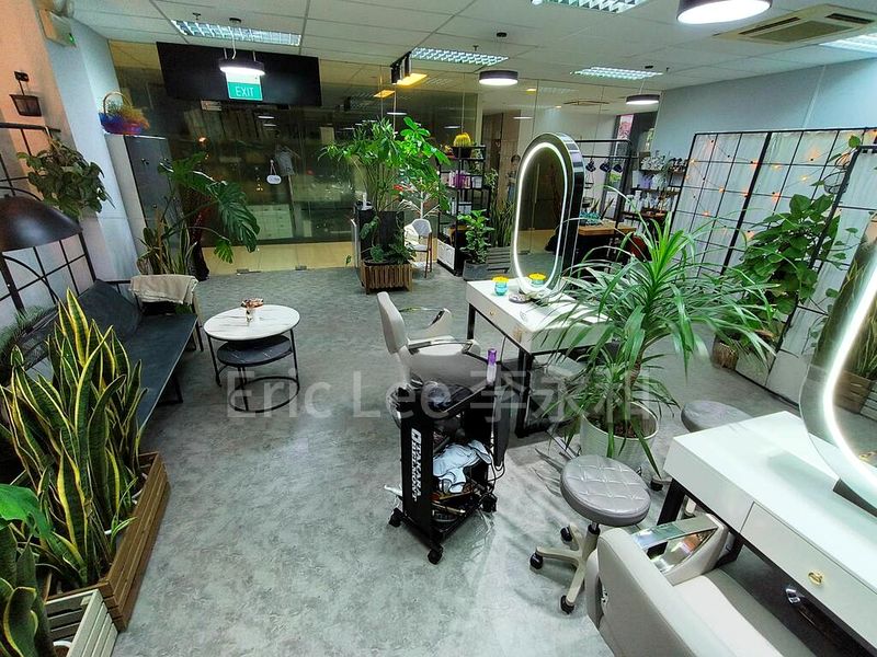 Other Retail for Rent: The Mezzo - Image 3