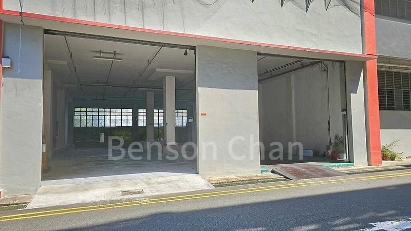 Warehouse for Rent: Shun Li Industrial Complex - Image 1