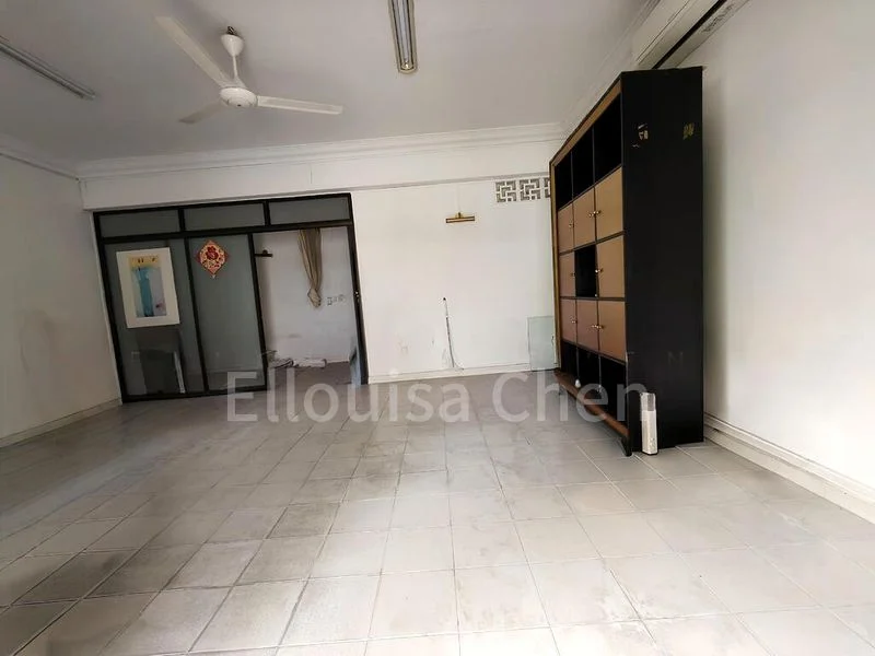 4 Bed Terraced House (Landed) for Rent in  Pine Court - Image 3