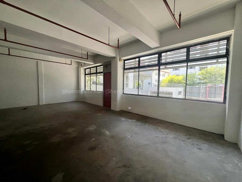 Light Industrial (B1) for Rent: 1093 Lower Delta Road - Image 2