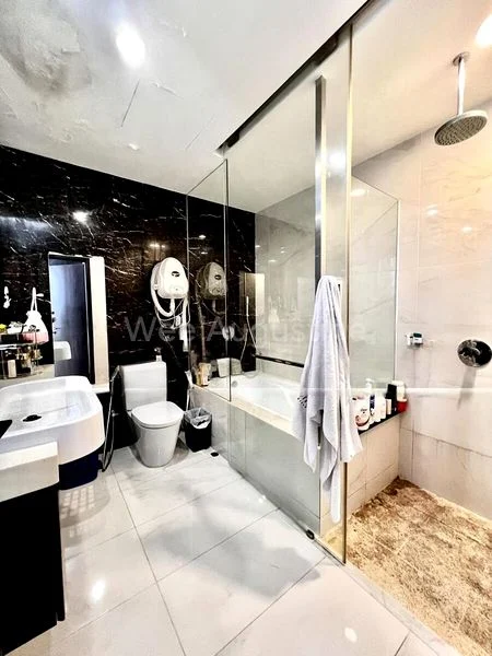 5 Bed Cluster House (Landed) for Sale in  Hillsta - Image 6