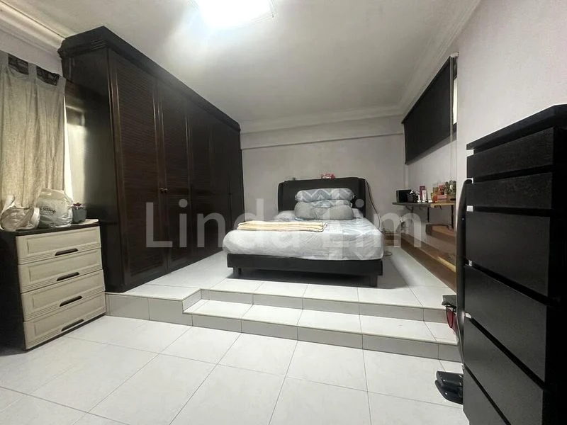 Executive HDB for Sale in  533 Pasir Ris Drive 1 - Image 2