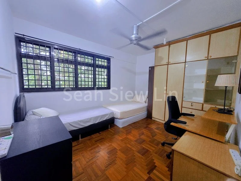 Common Room (HDB) for Rent in 48A Dorset Road - Image 1
