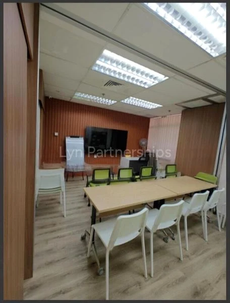 Office for Rent: Peninsula Plaza - Image 3