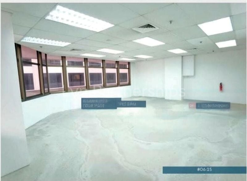 Office for Rent: Peninsula Plaza - Image 5