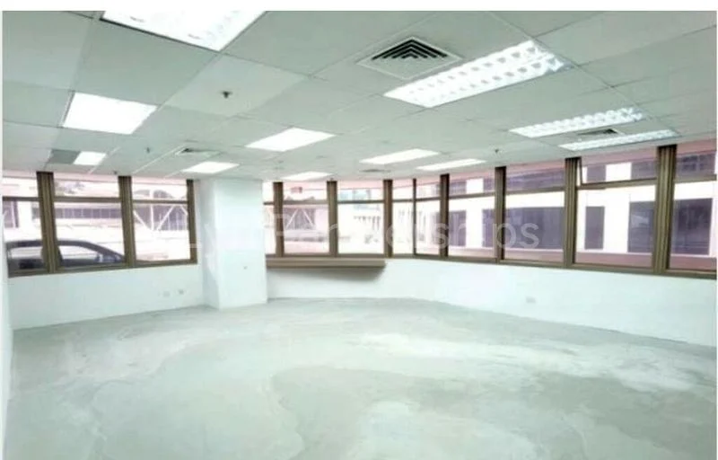 Office for Rent: Peninsula Plaza - Image 6