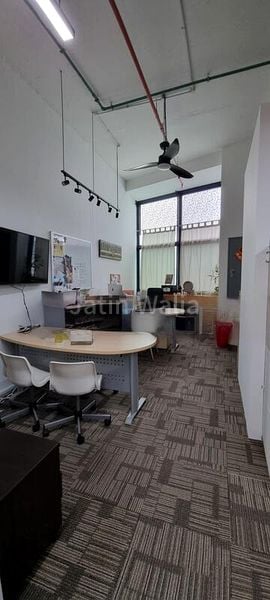 Light Industrial (B1) for Sale: Oxley BizHub - Image 5