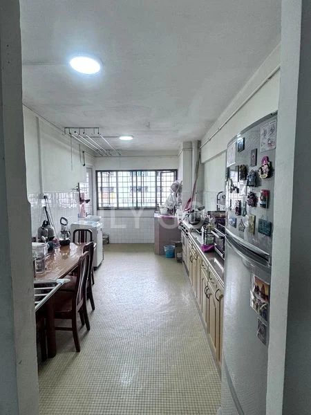 3 Room (3NG) HDB for Rent in  471 Ang Mo Kio Avenue 10 - Image 2