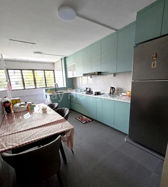 Common Room (HDB) for Rent in  703 Yishun Avenue 5 - Image 3
