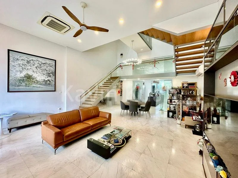 6 Bed Terraced House (Landed) for Sale in  Jalan Kayu Estate - Image 1