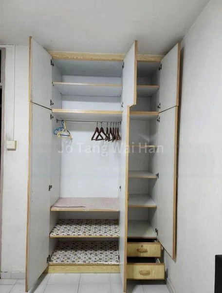 Common Room (HDB) for Rent in  510 West Coast Drive - Image 3