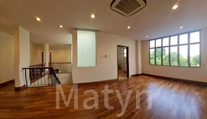 6 Bed Bungalow (Landed) for Rent in  Villas Holland - Image 13