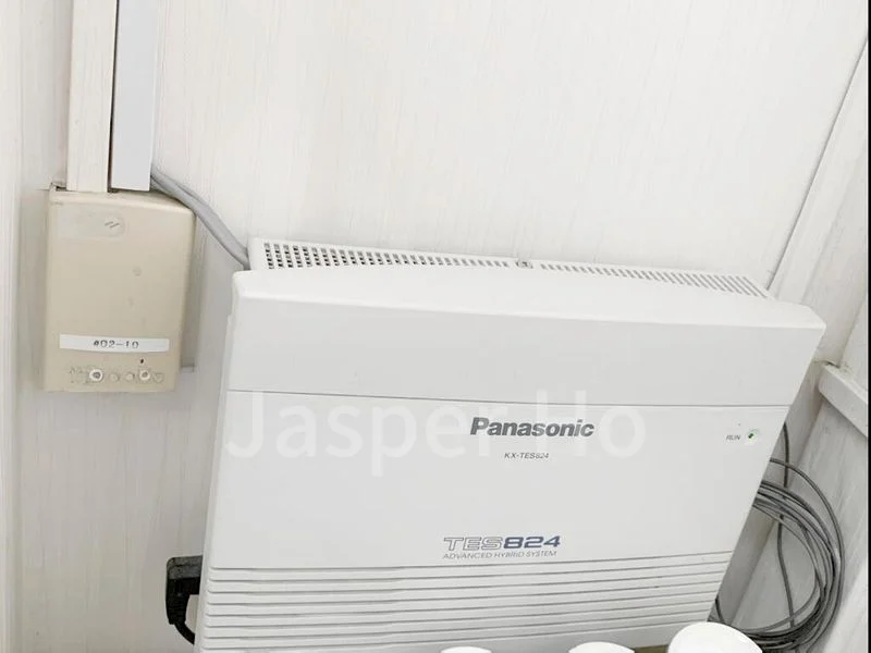 Light Industrial (B1) for Rent: Fu Tsu Building - Image 3