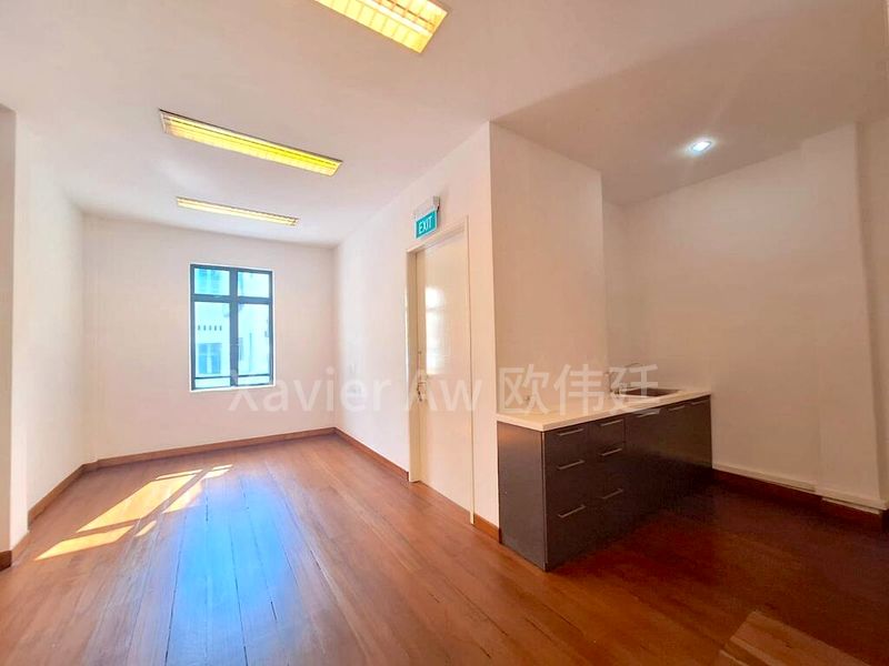 Shop / Shophouse for Rent: Shophouse, Level 2 on Tras Street (D02) - Image 2