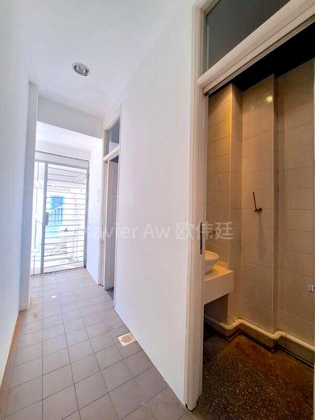 Shop / Shophouse for Rent: Shophouse, Level 2 on Tras Street (D02) - Image 1