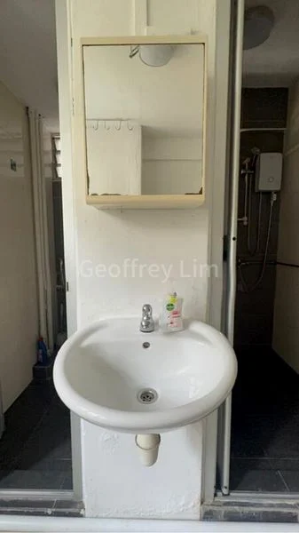 3 Room (3NG) HDB for Rent in 8 Lorong 7 Toa Payoh - Image 1