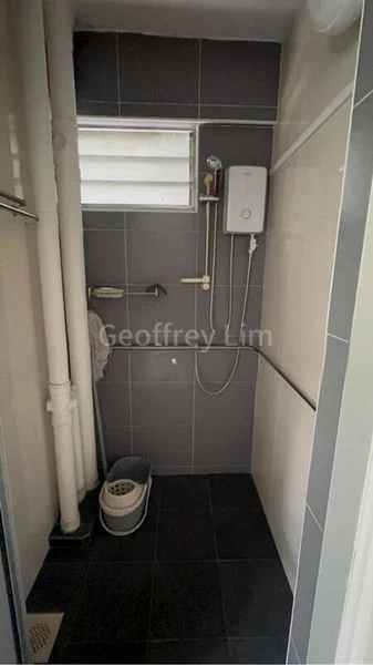 3 Room (3NG) HDB for Rent in 8 Lorong 7 Toa Payoh - Image 2