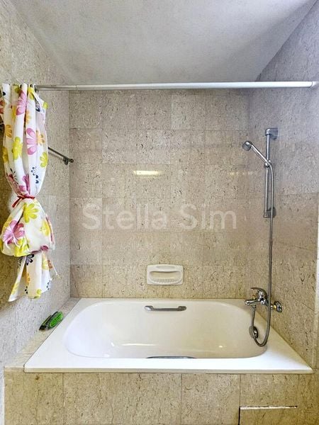 2 Bed Condo for Sale in  Carissa Park Condominium - Image 5