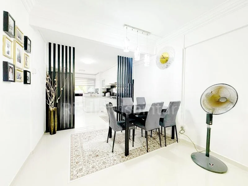 3 Room (3NG) HDB for Sale in  706 Yishun Avenue 5 - Image 11