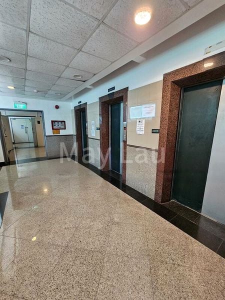 Light Industrial (B1) for Rent: Lhk3 Building - Image 4