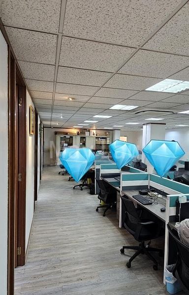 Light Industrial (B1) for Rent: Lhk3 Building - Image 1