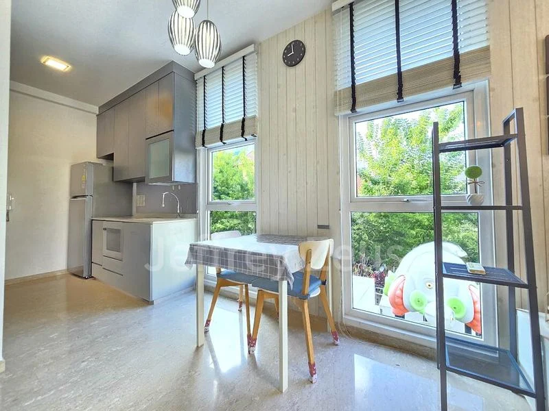 Studio Condo for Rent in  Parc Elegance - Image 7