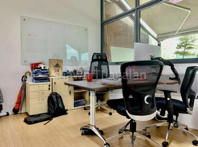 UB. One: Light Industrial (B1) for Rent: 1,200 sqft Shop at 1 Ubi Road 1, #01-09 - Image 2