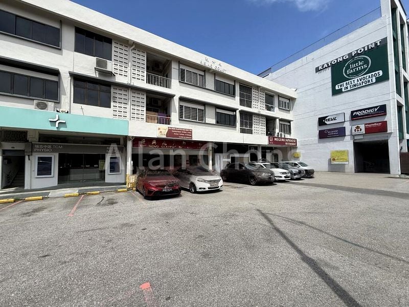 Shop / Shophouse for Rent: Rising Court Shophouse - Image 11