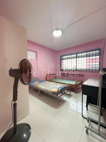 Room (HDB) for Rent in  87 Redhill Close - Image 2