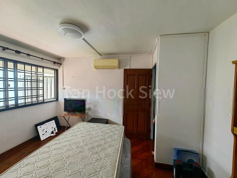 Common Room (HDB) for Rent in  354 Bukit Batok Street 31 - Image 2