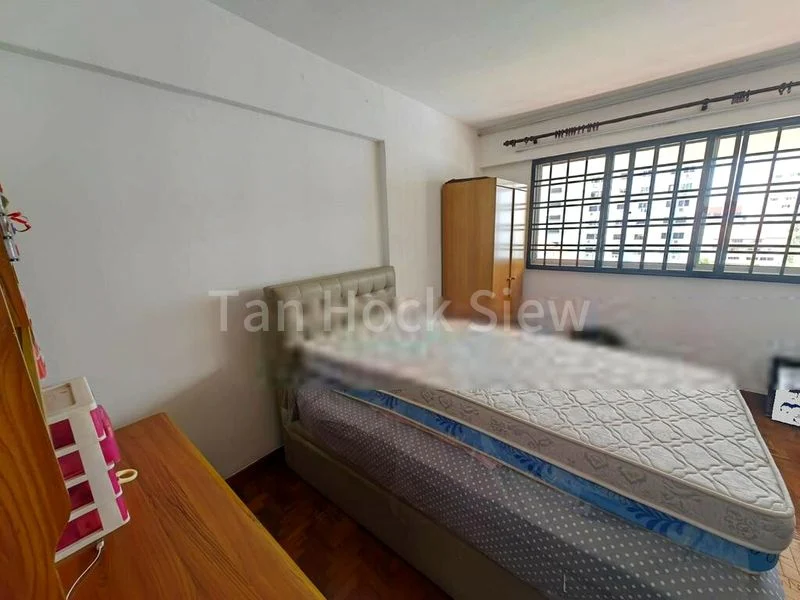 Common Room (HDB) for Rent in  354 Bukit Batok Street 31 - Image 4