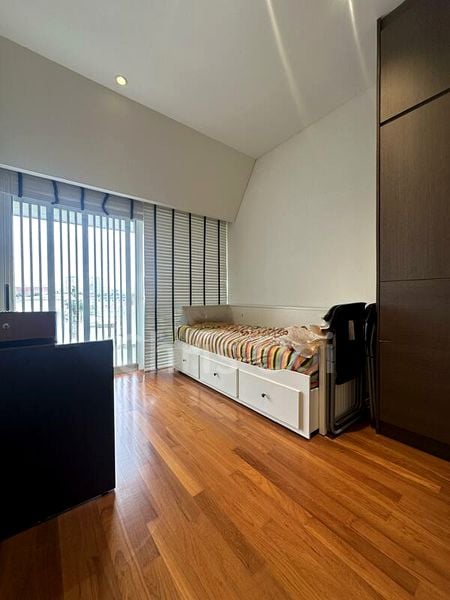 5 Bed Terraced House (Landed) for Sale in  Bedok South Road - Image 3